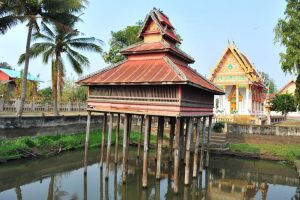 ลงพื้นที่ จัดระบบคัมภีร์ใบลานวัดไตรภูมิ