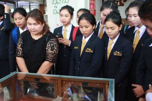 สถาบันวิจัยศิลปะและวัฒนธรรมอีสาน ต้อนรับคณะศึกษาดูงานจากวิทยาลัยอาชีวะมหาสารคาม