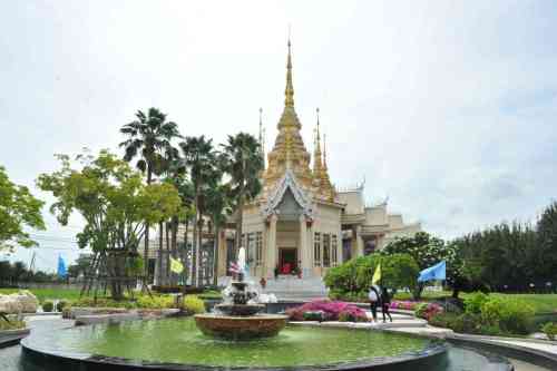 นิสิตกัมพูชา รายงานผลการศึกษาฯ ต่อ กรมความร่วมมือระหว่างประเทศ