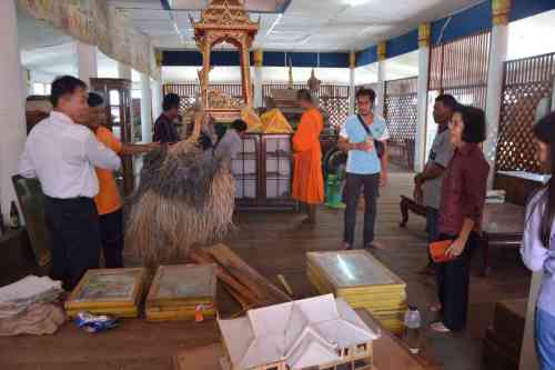 สำรวจเอกสารโบราณบ้านกู่กาสิงห์