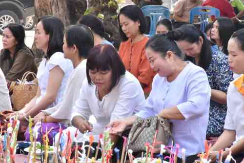 จัดโครงการพิธีกรรมแต่งแก้