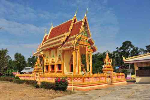 ลงพื้นที่ในการสำรวจและจัดทำบัญชีสถานภาพเอกสารใบลาน