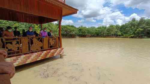 จัดกิจกรรมเส้นทางท่องเที่ยว “สุขภาพดี เกษตรอินทรีย์ สะดืออีสาน”