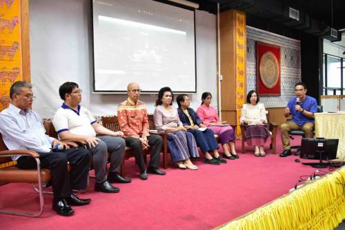 สถาบันวิจัยศิลปะและวัฒนธรรมอีสาน จัดเสวนาขับเคลื่อนการจัดการท่องเที่ยว จ.มหาสารคาม พัฒนาสู่มาตรฐานการท่องเที่ยวโดยชุมชน ในเส้นทาง BCG Tourism